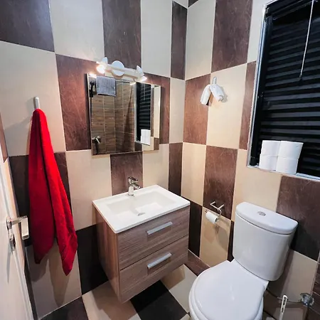 منزل للإقامة R2 Salina Seaview Retreat